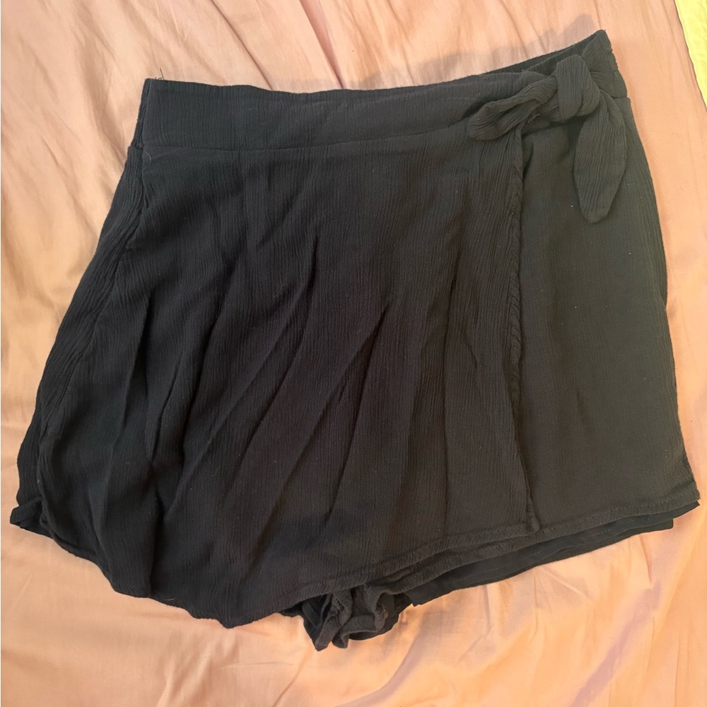 Copper Key Black Women's Skorts